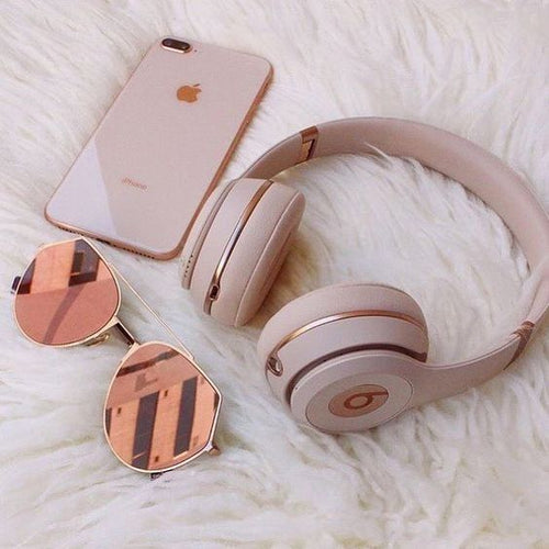GADGETS & ACCESSORIES