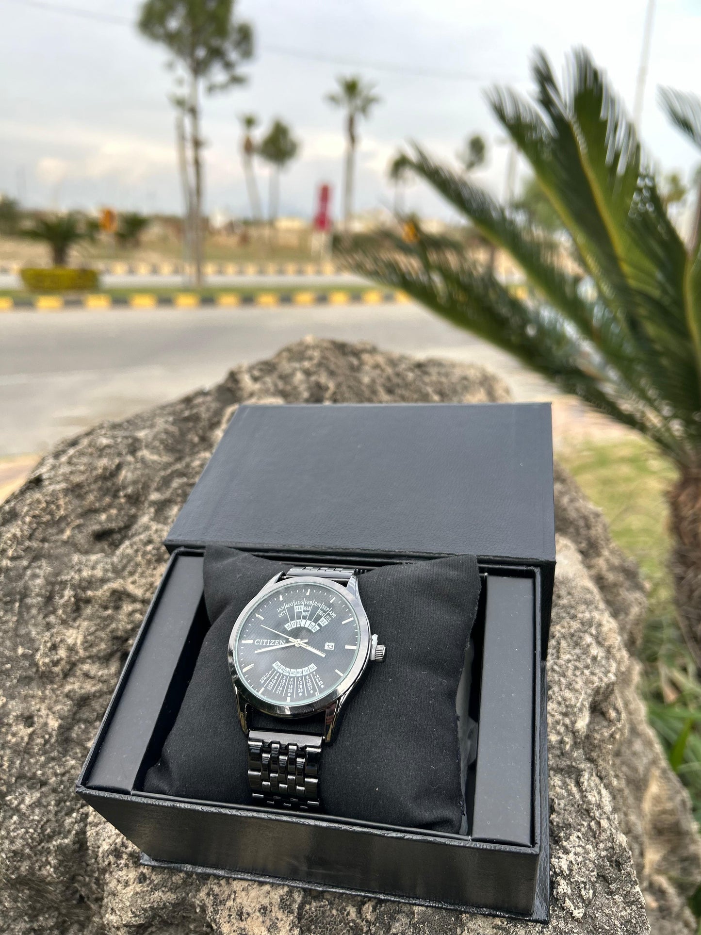 Men's Unique & Fashionable Designer Watches with Box